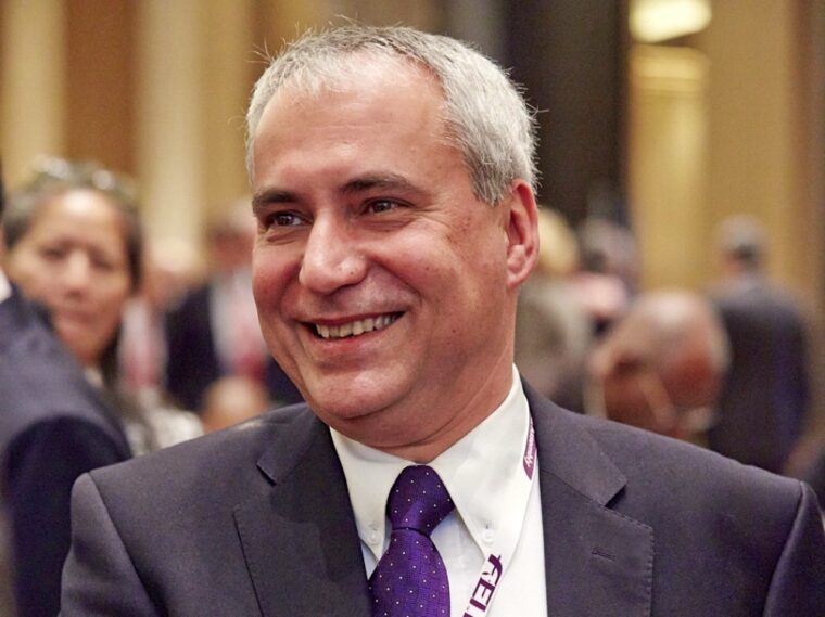 Liggend FEI President Ingmar De Vos 14 December2014