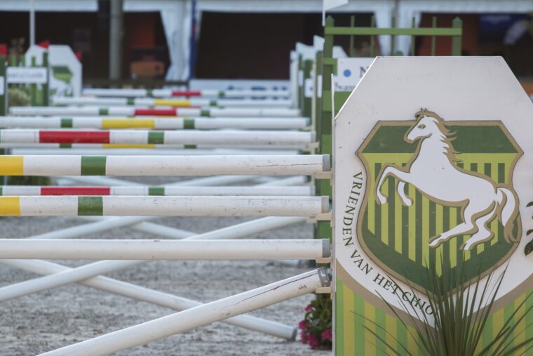 Six Bar vrienden van het CHIO hindernis