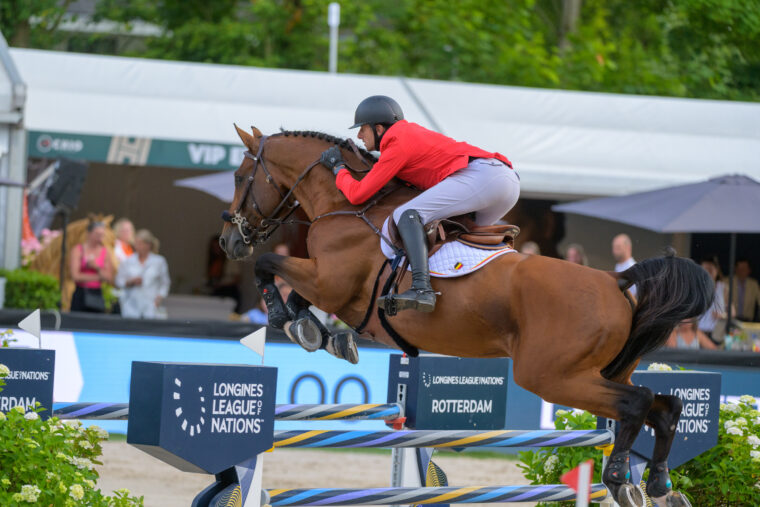 NB 189 Gregory Wathelet Bond Jamesbond de Hay BEL N56 6456