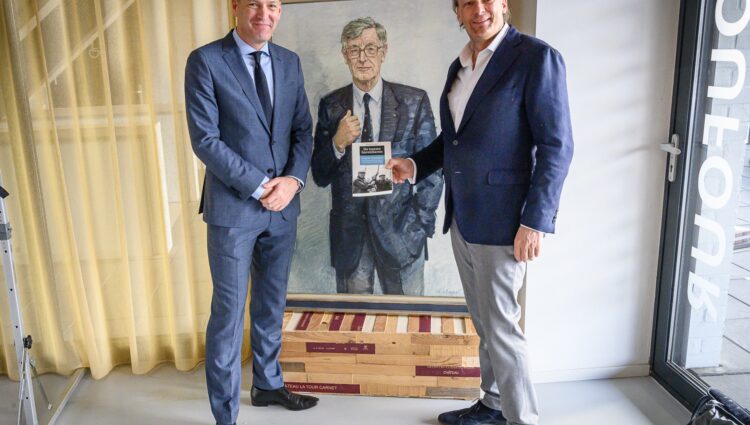 248 A8 F5 A 069 D 49 C7 99 DB 68219 E25136 A 1 201 a