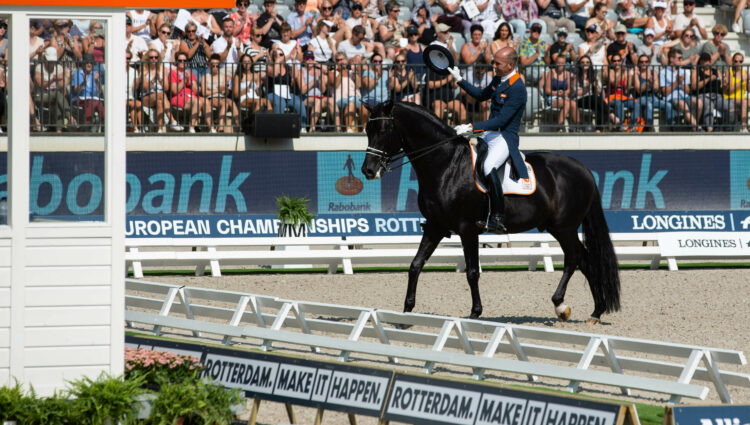 DV Hans Peter Minderhoud Glock s Dream Boy N O P NED kur op muziek DV 03692