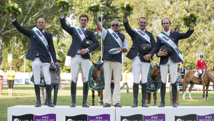 France Podium Low res