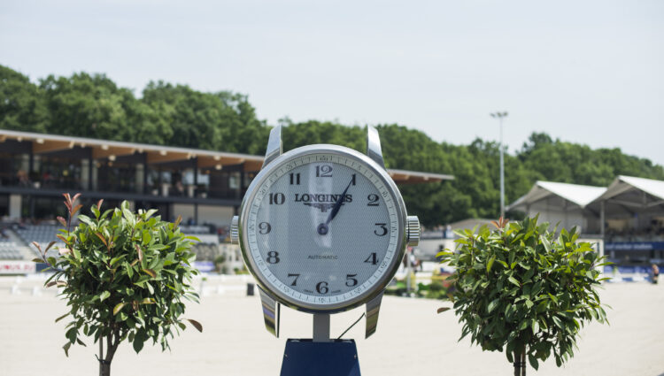 Longines klok met plantjes