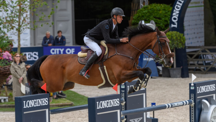 NB Kevin Jochems Captain Cooper NED D515550