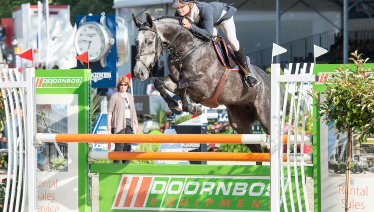NBF 5450 van oosterhout