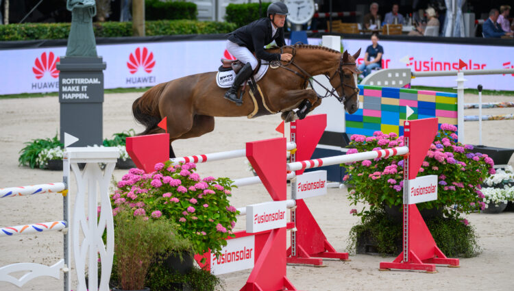 NB 156 Willem Greve Pretty Woman vant Paradijs NED N57 1274