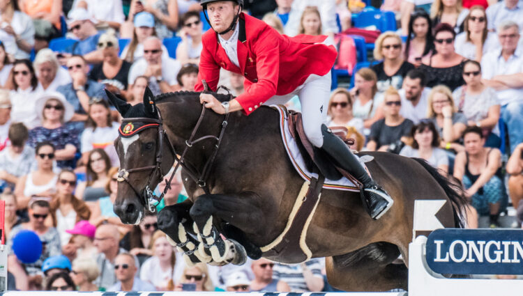 Niels Bruynseels BEL riding Cas de Liberte LW