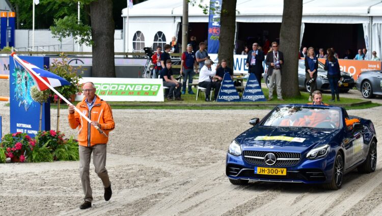 Parade landenwedstrijd dd 24 juni 2016