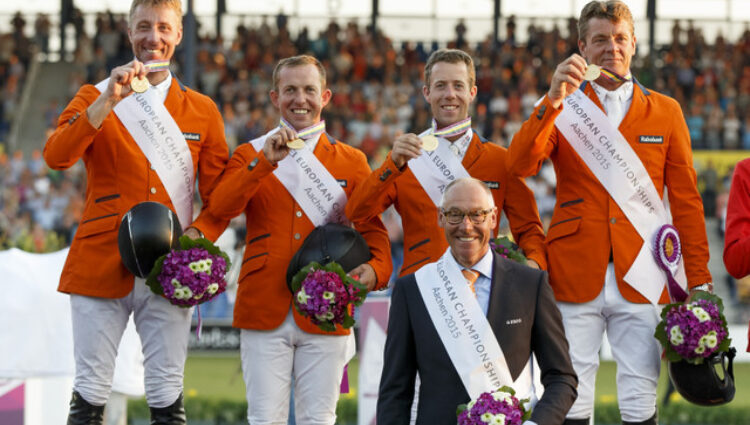 Team NED AKEN15 Y06709