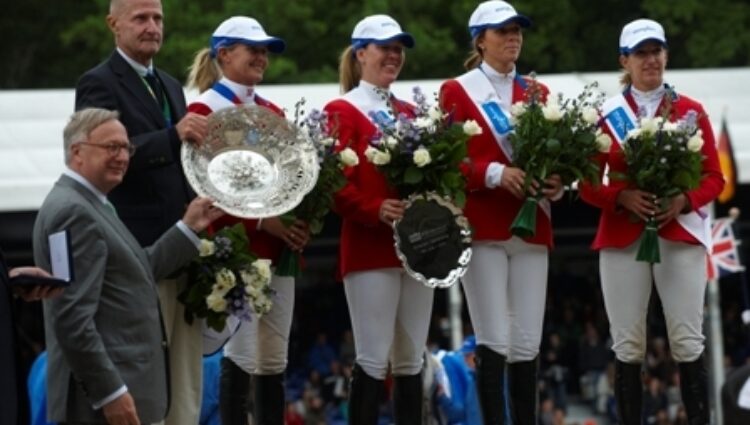 Nations cup2010 web