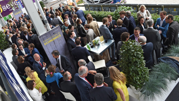 Rsz borrel sponsor stand